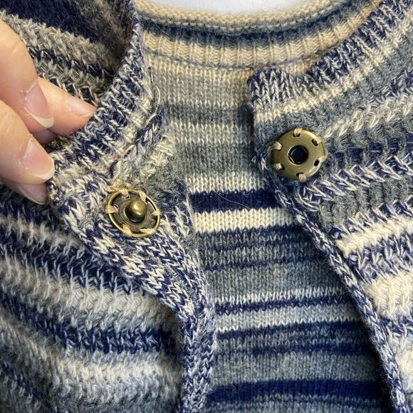 Renuar Women's Size Small Two Piece Sweater Set Blue Striped Layered Acrylic Set - Picture 4 of 10